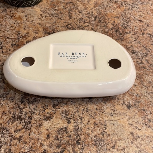 Rae Dunn Garden Stone - Picture 3 of 3